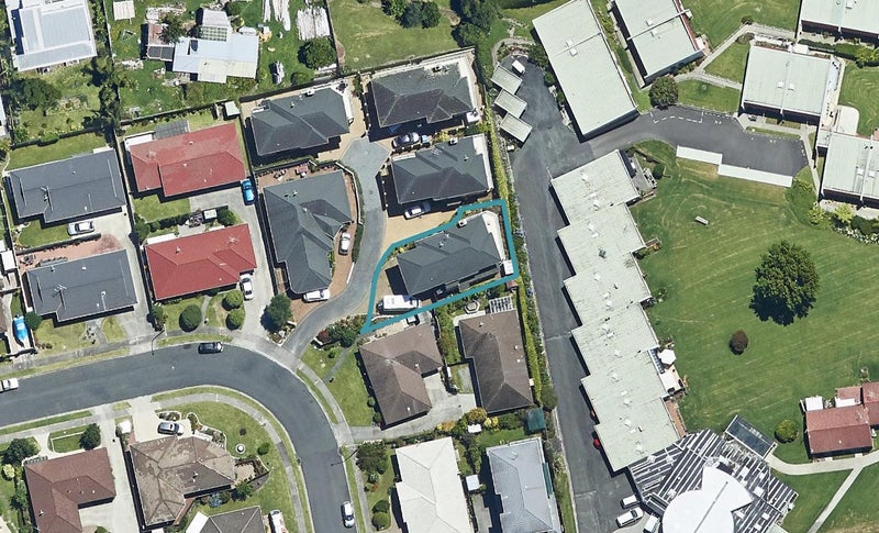 27C Tekoah Place, Judea, Tauranga - Carousel 1