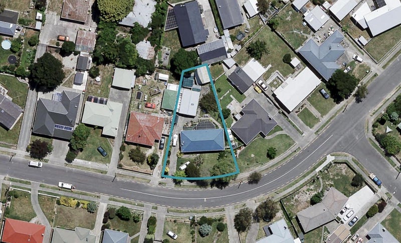 12 Alexander Avenue, Onekawa, Napier - Carousel 1