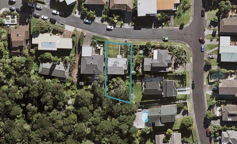 4 Kaihu Street, Northcote, Auckland - Carousel 1