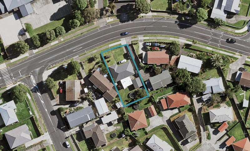 32 Burundi Avenue, Clendon Park, Auckland - Carousel 1