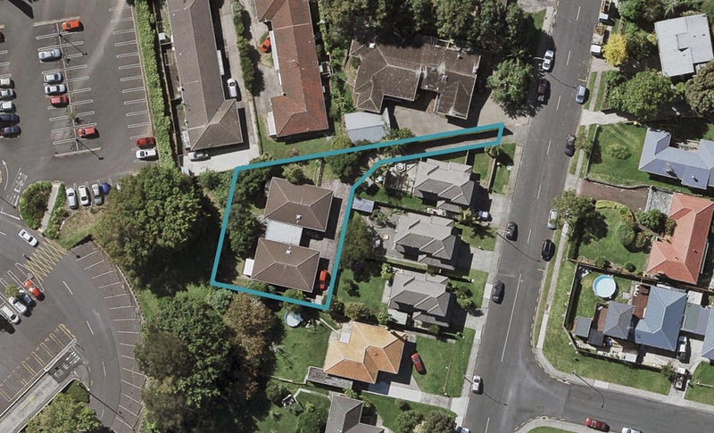 1/5A William Roberts Road, Pakuranga, Auckland - Carousel 1