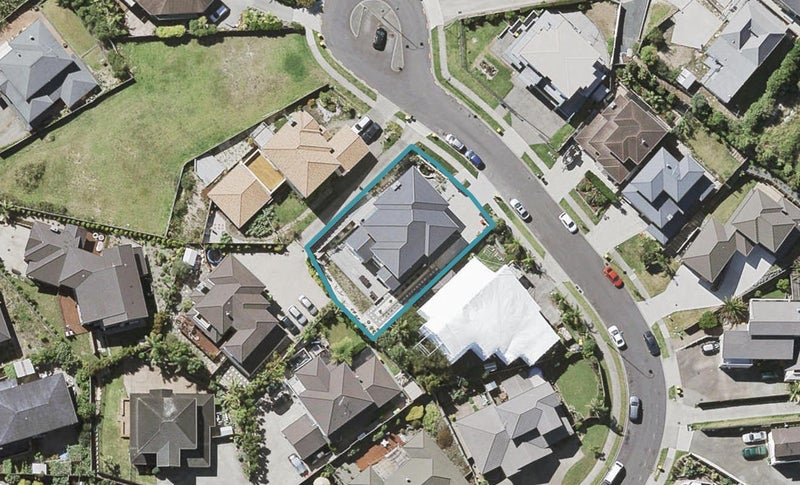 38 Ballymore Drive, Pinehill, Auckland - Carousel 1