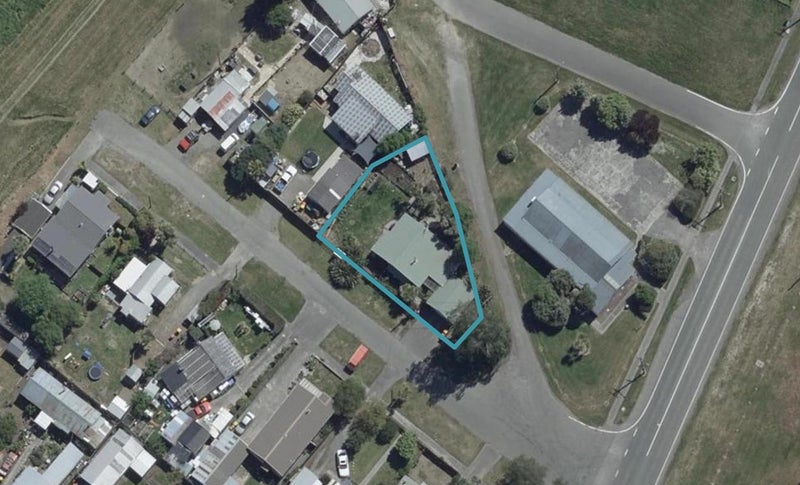 2 Ourbridge Street, Kainga, Christchurch - Carousel 1