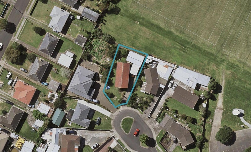 7 Aria Place, Clover Park, Auckland - Carousel 1