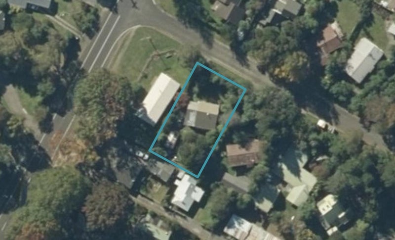 4 Te Aho Road, Tūrangi - Carousel 1