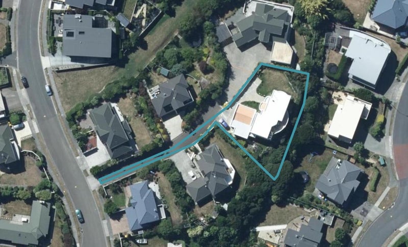 26 St Ives Drive, Camborne, Porirua - Carousel 1