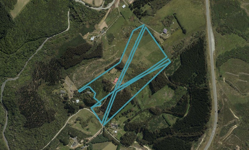 57 Poulters Road, Leith Valley, Dunedin - Carousel 1