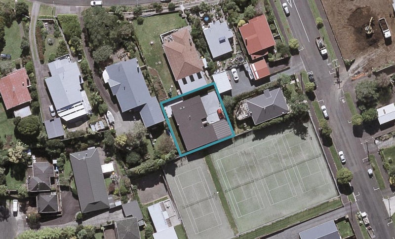 2A Chilman Street, Strandon, New Plymouth - Carousel 1