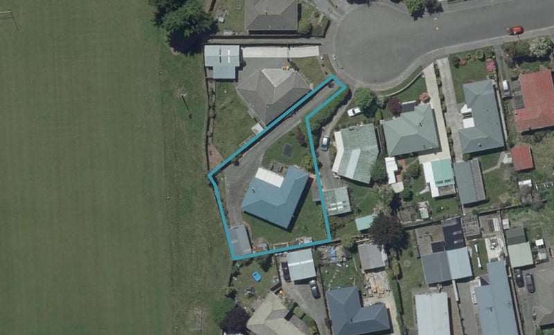 21 Roswell Place, Islington, Christchurch - Carousel 1