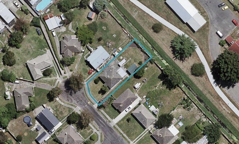 20 Fleming Crescent, Maraenui, Napier - Carousel 1