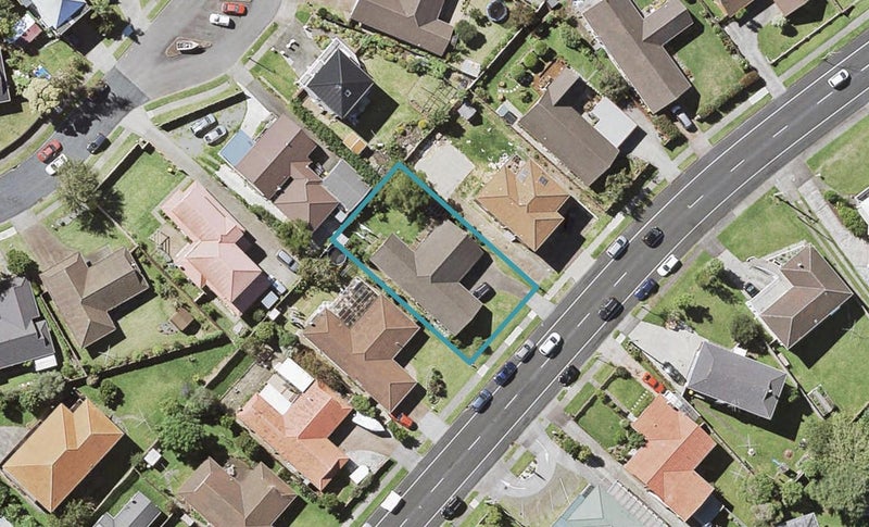 104 Hutchinsons Road, Bucklands Beach, Auckland - Carousel 1