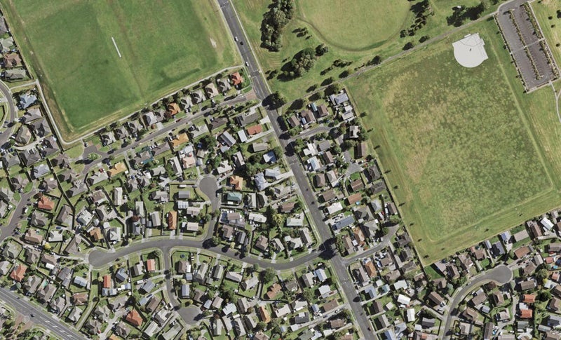 97 Sykes Road, Weymouth, Auckland - Carousel 1