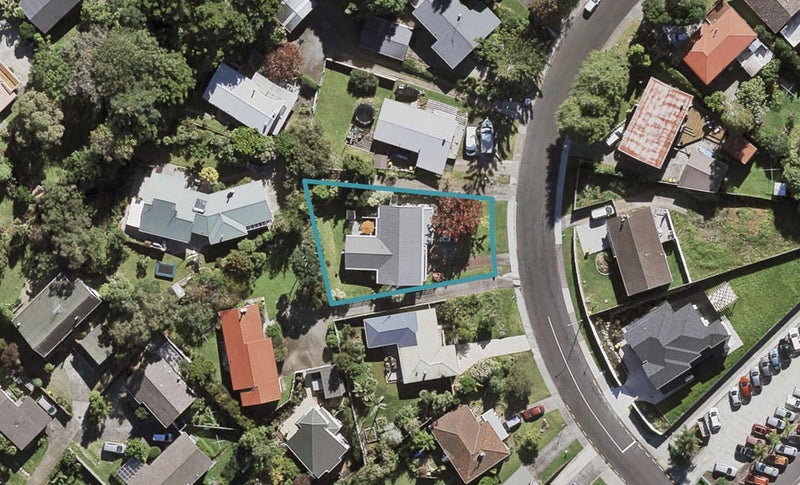 22 Compton Street, Hillcrest, Auckland - Carousel 1