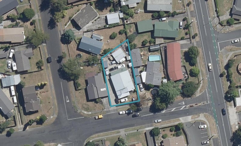 6 Sherwood Drive, Pukete, Hamilton - Carousel 1
