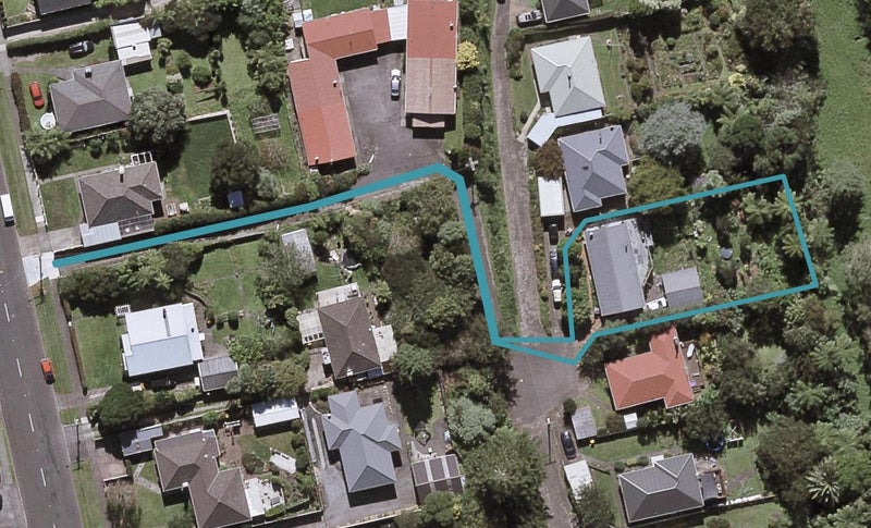 117E Seaview Road, Westown, New Plymouth - Carousel 1