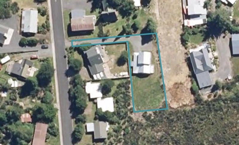 3 Kirk Street, WAIMARINO, OWHANGO - Carousel 1