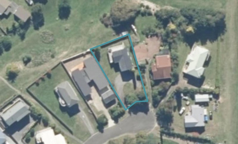 32 Angela Place, Kinloch, Taupō - Carousel 1