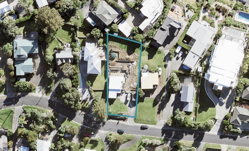 26 Langton Road, Stanmore Bay, Whangaparaoa - Carousel 1
