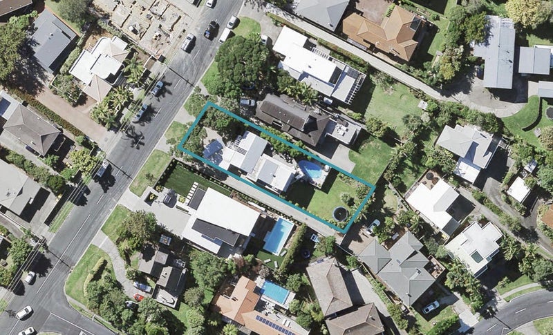 68 Kowhai Road, Campbells Bay, Auckland - Carousel 1