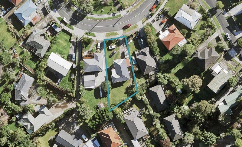 151 Methuen Road, New Windsor, Auckland - Carousel 1