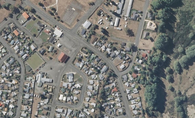 4 Waitaki Drive East, Otematata - Carousel 1