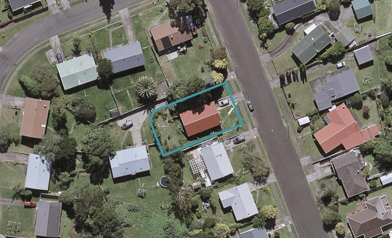 111 Riversdale Drive, Merrilands, New Plymouth - Carousel 1