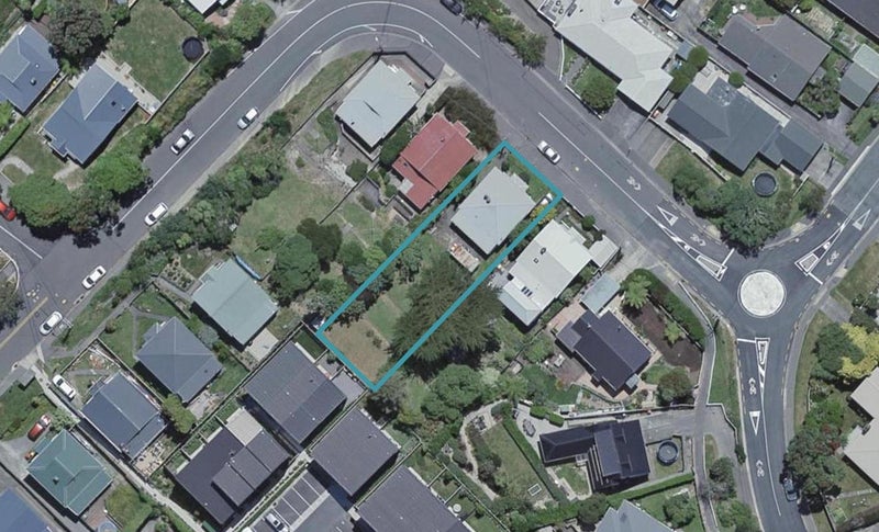 9 Bombay Street, Ngaio, Wellington - Carousel 1