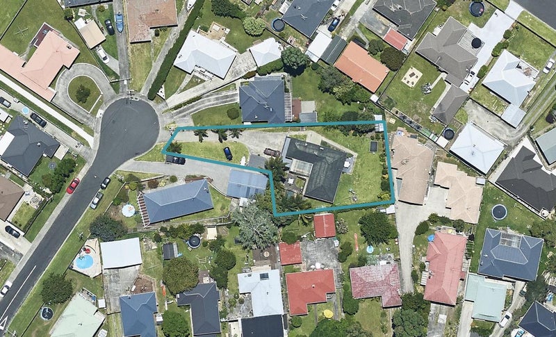 10 Galway Grove, Greerton, Tauranga - Carousel 1