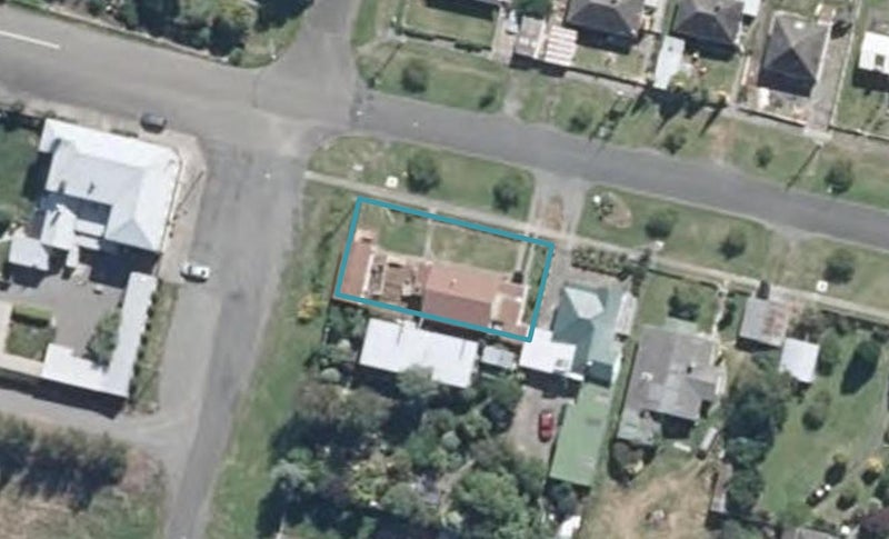 2 Rangatira Road, Hunterville - Carousel 1