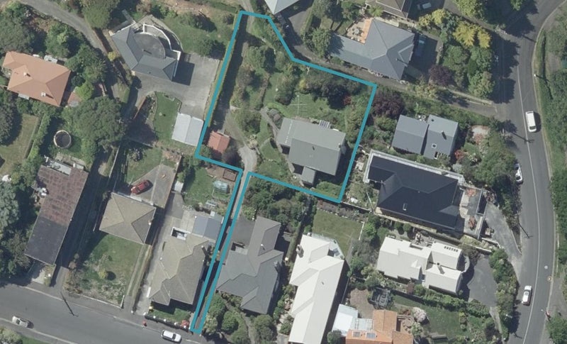 10B Earls Road, Saint Clair, Dunedin - Carousel 1