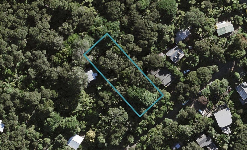 118 Fairview Crescent, Ōmiha, Waiheke Island - Carousel 1