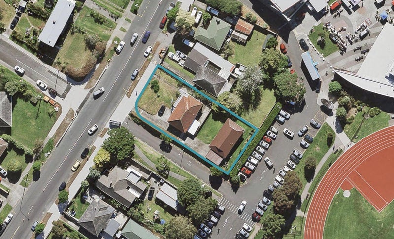 754 Sandringham Extension, MOUNT ROSKILL, AUCKLAND - Carousel 1