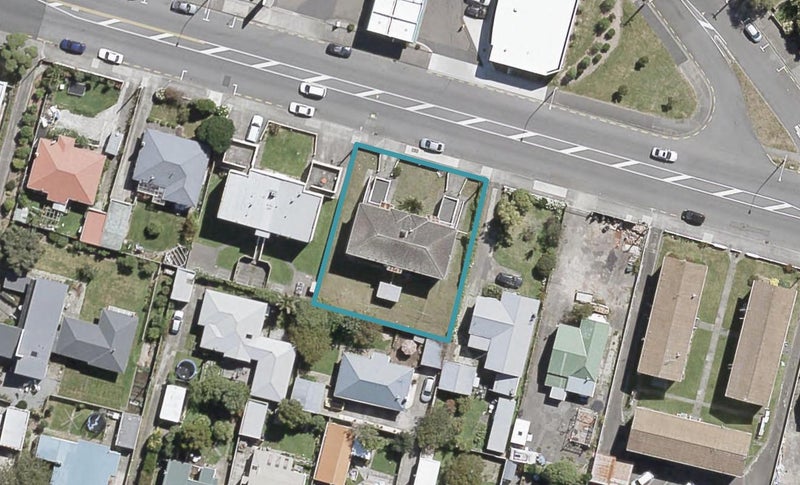 81 Whites Line, WAIWHETU, LOWER HUTT - Carousel 1