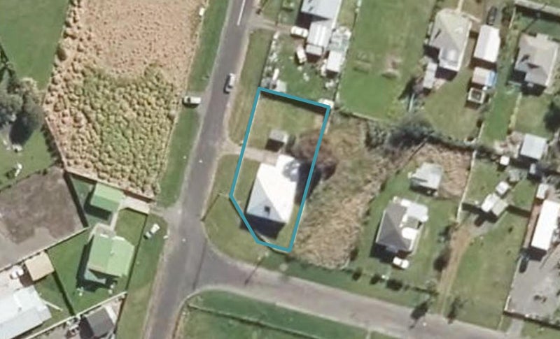 1 Princess Street, Marton - Carousel 1