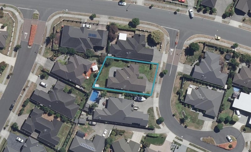 4 Ebony Court, Rototuna North, Hamilton - Carousel 1