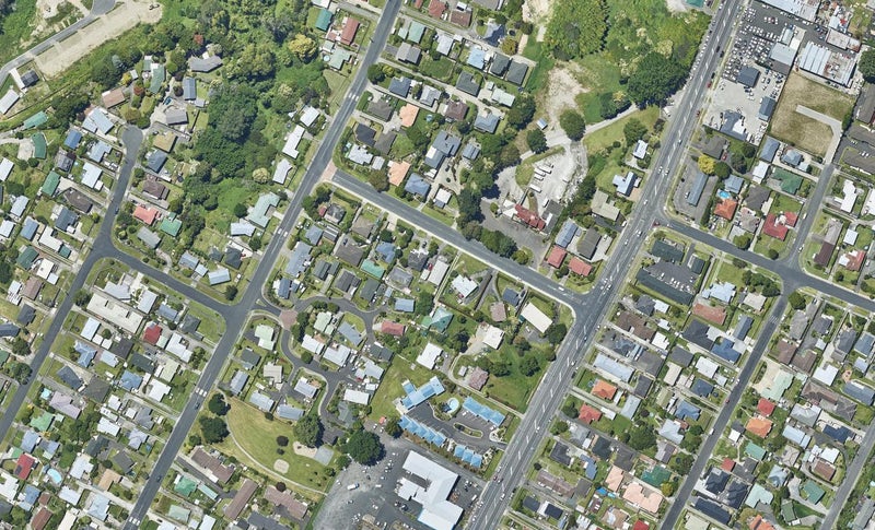 14A Kent Street, Gate Pa, Tauranga - Carousel 1