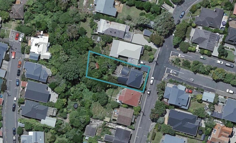 6 Pitt Street, Wadestown, Wellington - Carousel 1