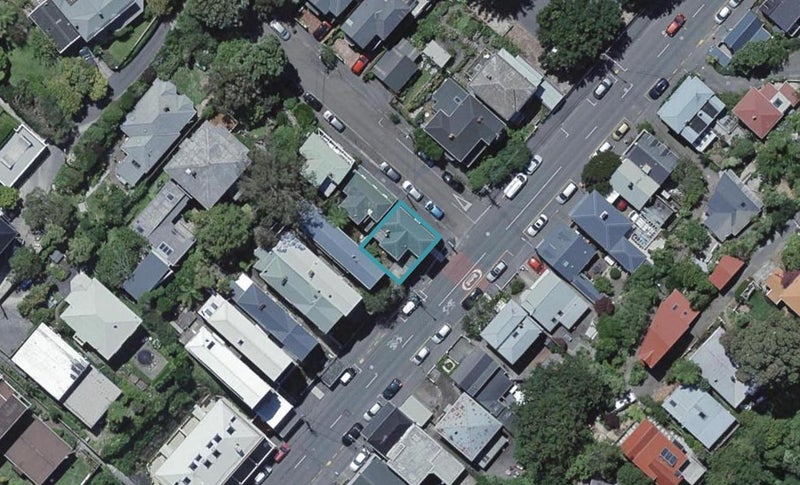 2 Upton Terrace, Thorndon, Wellington - Carousel 1