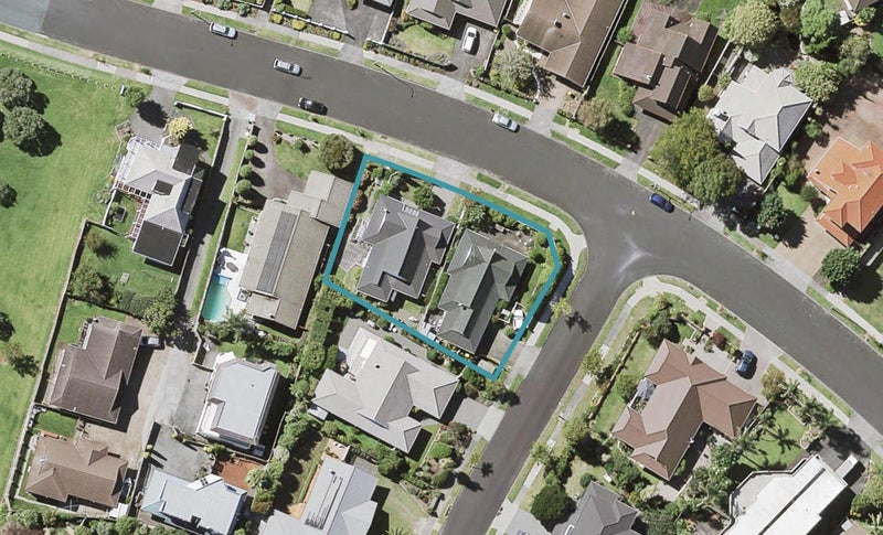 2/30 Clydesdale Avenue, Somerville, Manukau - Carousel 1