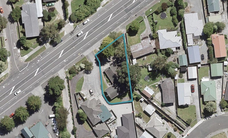1074 Fergusson Drive, Clouston Park, Upper Hutt - Carousel 1