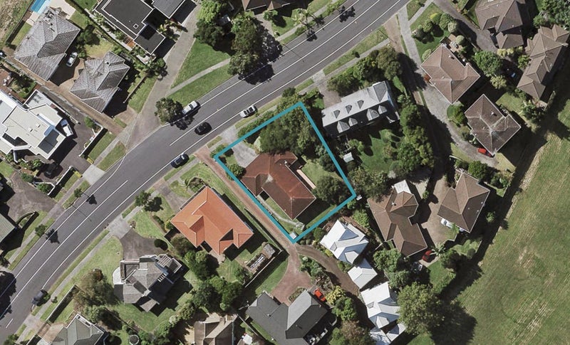 194 Norman Lesser Drive, Saint Johns, Auckland - Carousel 1