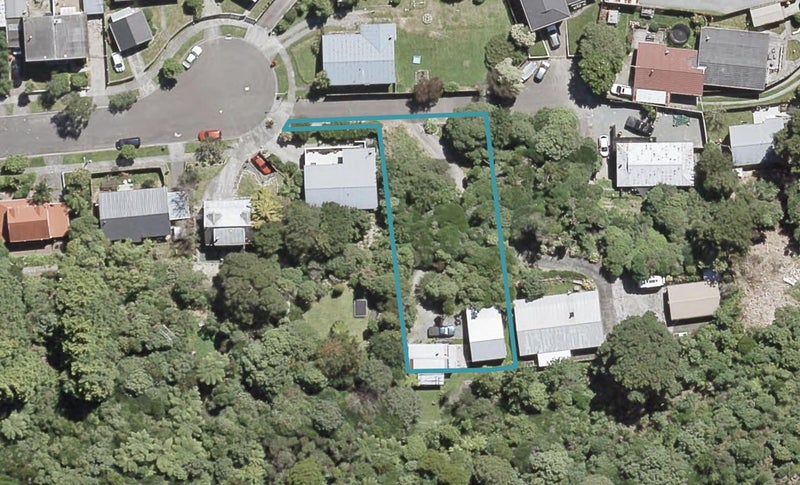 37 Amber Grove, Birchville, Upper Hutt - Carousel 1
