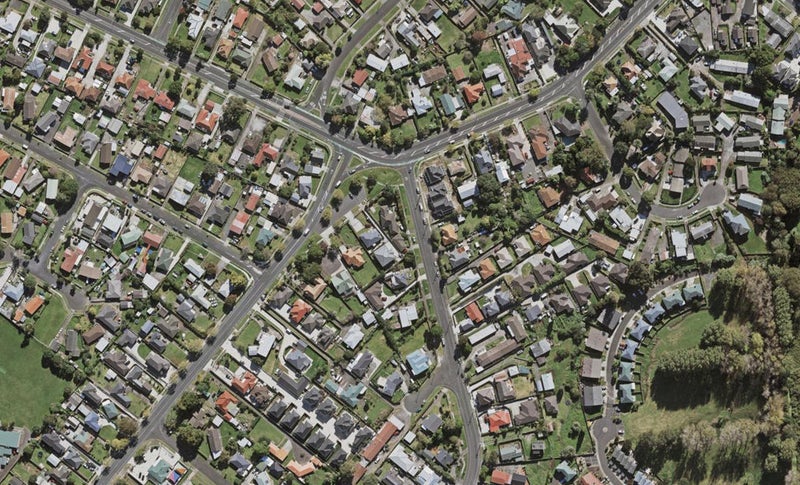 1 Park Avenue, Papatoetoe, Auckland - Carousel 1