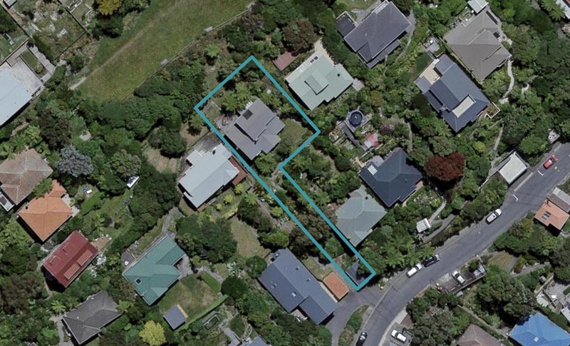 28 Ariki Road, Hataitai, Wellington - Carousel 1