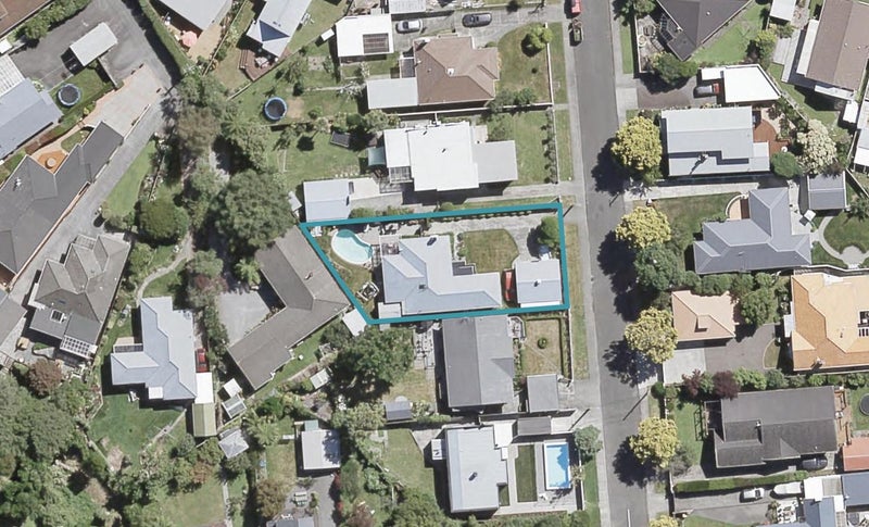 7 Lockett Street, Waterloo, Lower Hutt - Carousel 1
