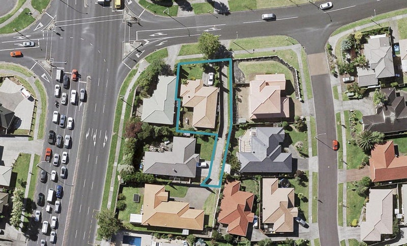 66 Tarnica Road, Northpark, Auckland - Carousel 1
