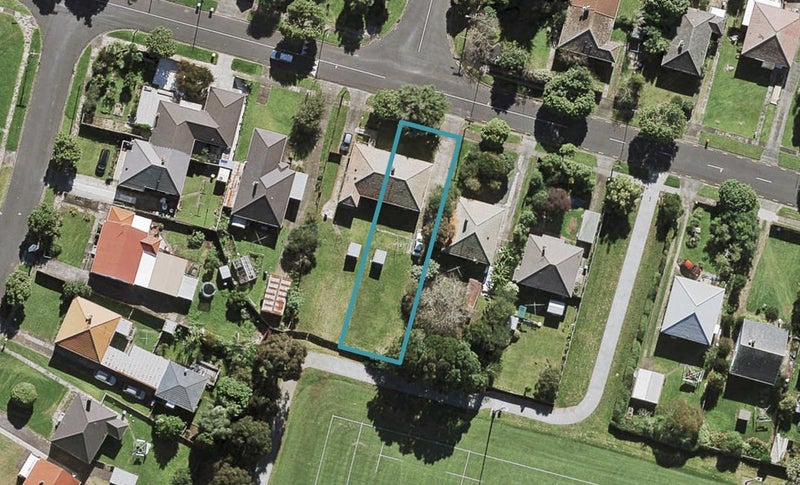 17 Fearon Avenue, Mount Roskill, Auckland - Carousel 1