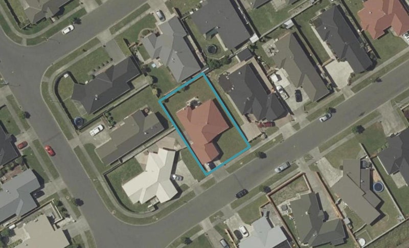 41 Branigan Parade, Kelvin Grove, Palmerston North - Carousel 1