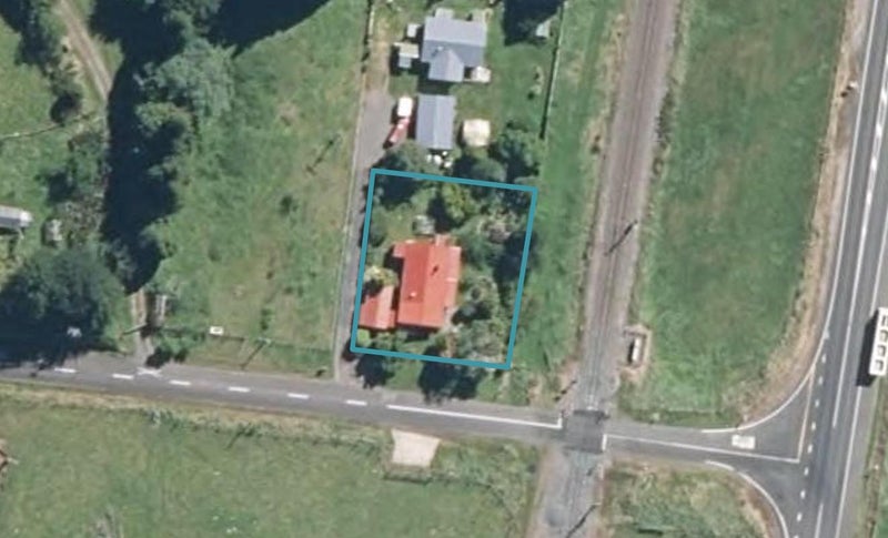 8 Kawautahi Road, Owhango - Carousel 1