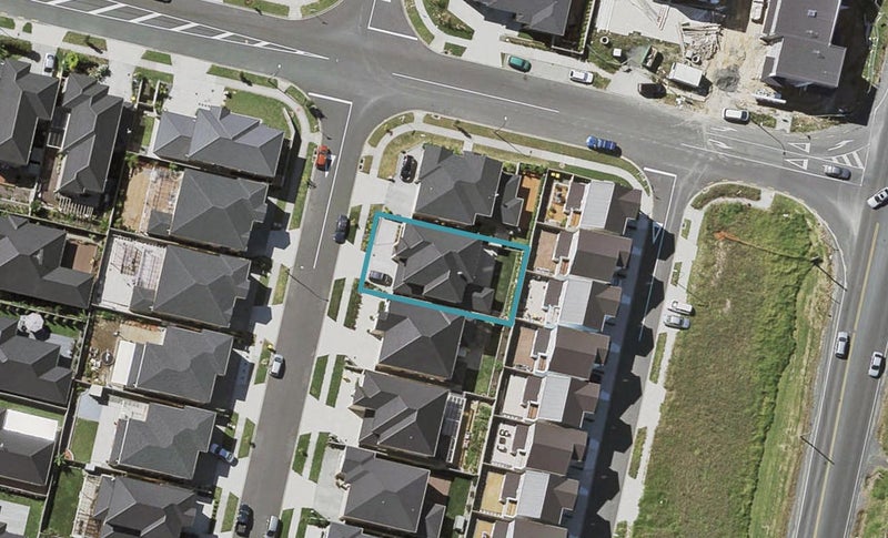 4 Sunshine Lane, Flat Bush, Auckland - Carousel 1
